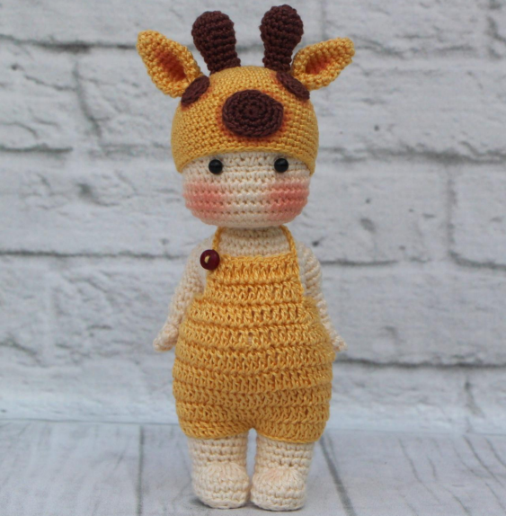 Baby Giraffe Amigurumi – Crochet PDF Pattern